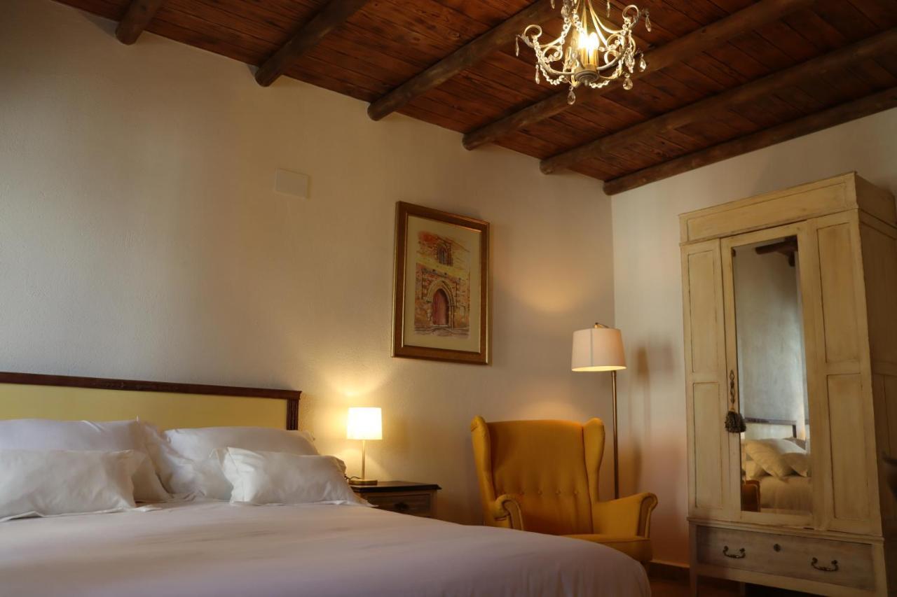 Hotel Palacio Conde Del Alamo Aroche Extérieur photo